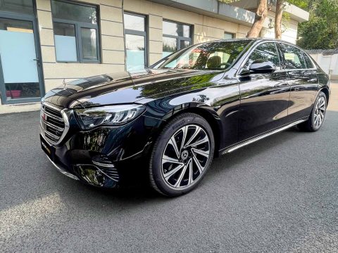 梅赛德斯-奔驰 E300L