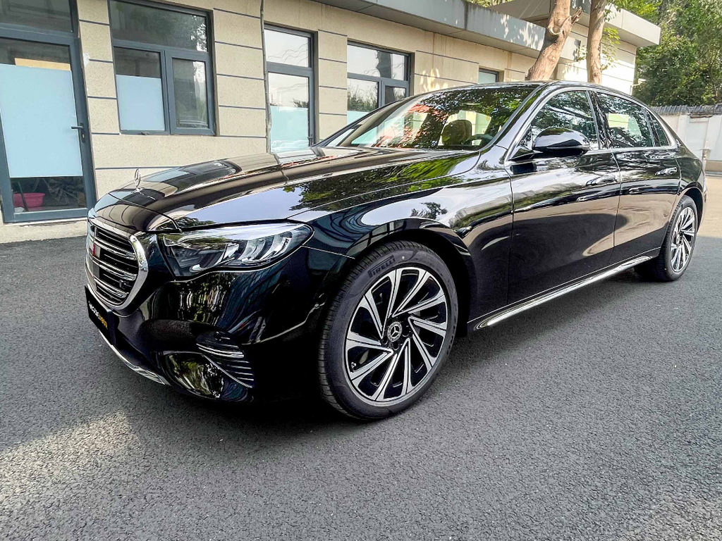 北京租梅赛德斯-奔驰 E300L