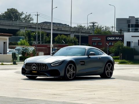 梅赛德斯-AMG GT