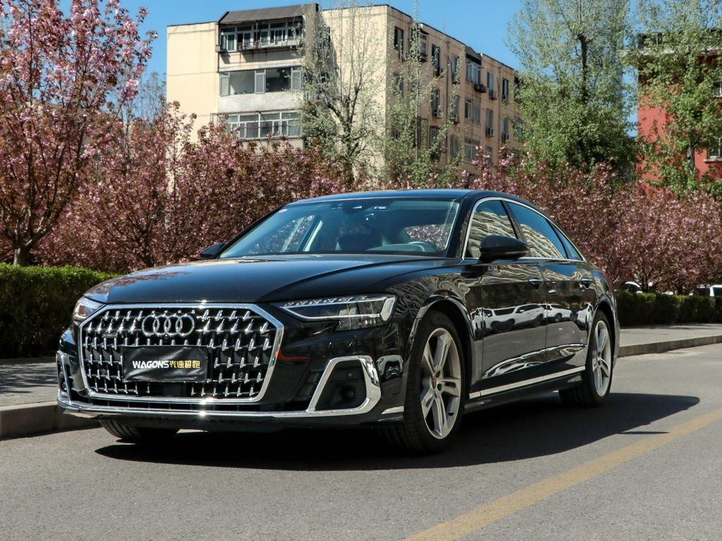 奥迪 A8