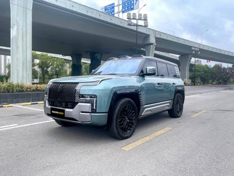 仰望 U8